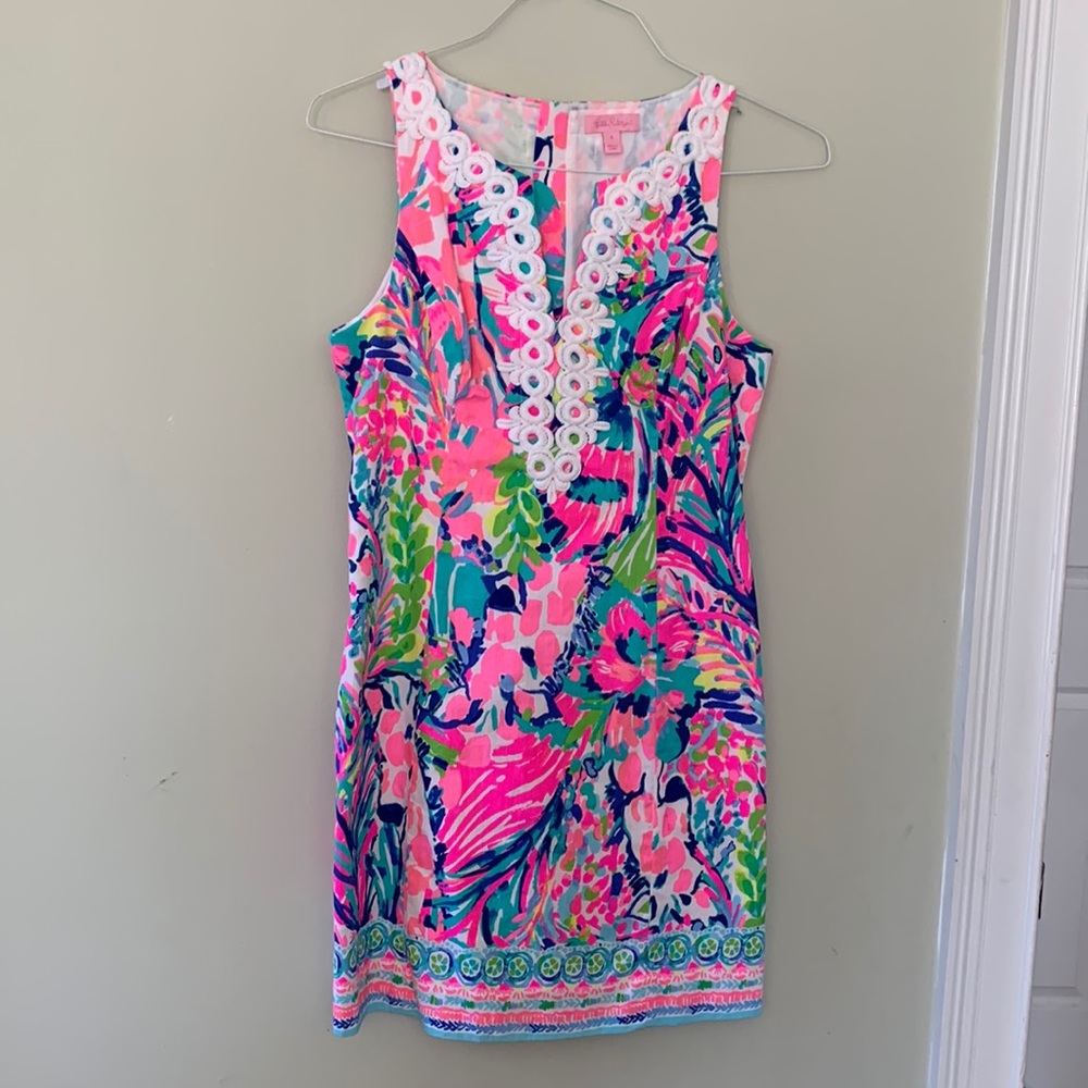 Lilly Pulitzer size 4 shift dress. Perfect condition!